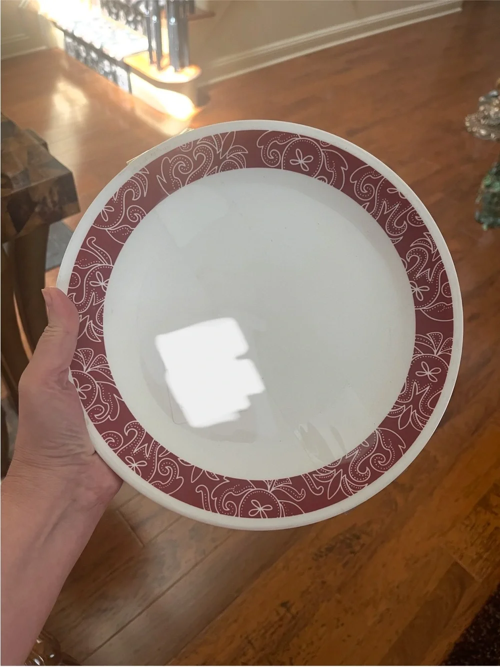 SET OF 4 - CORNING CORELLE - BANDHANI - RED SCROLLS - 10 1/4